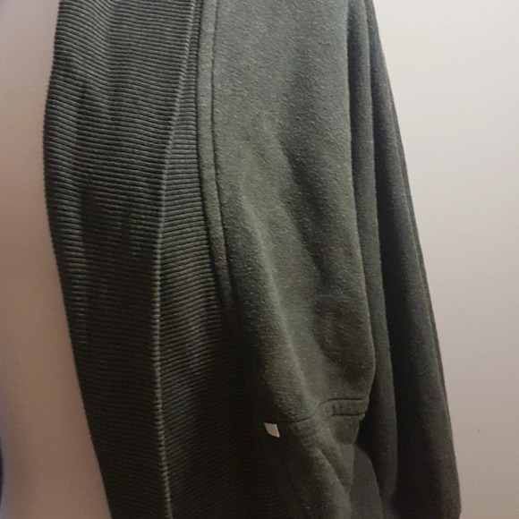 Aritzia Wilfred  Diderot cocoon sweater olive - Picture 4 of 13